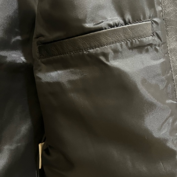 Men's Leather Vest, Black Color Leather VEST - Genuine Leather Size: M - NEW - Picture 5 of 6